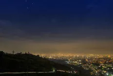Puncak Bintang Bandung 2026, Menikmati Gemerlap Lampu Kota dari Ketinggian 1.442 Meter yang Memukau