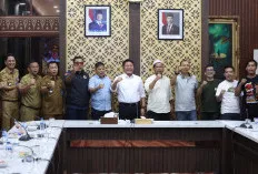Gubernur Herman Deru Siap Jadi Penengah Suporter dan Manajemen Demi Selamatkan SFC Dari Degradasi
