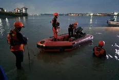 Bocah Perempuan Tenggelam di Sungai Musi Belum Ditemukan, Pencarian Diperluas Hingga 3,5 Km