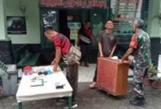 Laksanakan Jumat Bersih bersama Anggota 
