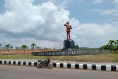 Pemkab Banyuasin Bangun Lapangan Sepak Bola Latih di BKSC