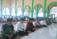 Ratusan Jamaah Padati Pengajian dan Dzikir Bersama di Sanga Desa