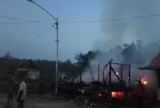 Ya Ampun, Menjelang Subuh Asrama Santri Ponpes Ma’had Utsmani SP Padang OKI Ludes Terbakar 