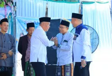 Hadiri Haflah Ponpes Subulul Falah di OKI, Cik Ujang Sebut Alumni Pesantren Punya Keistimewaan Luar Biasa