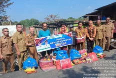 Dinsos Muba Salurkan Bantuan Bupati Toha untuk Korban Kebakaran di Desa Bumi Ayu