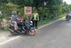 Antisipasi Kemacetan di Lokasi Ziarah, Polsek Turun Langsung Atur Lalin 
