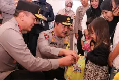 Ribuan Warga Antusias Ikuti Layanan Kesehatan dan Baksos Gratis dari Wakapolri