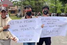 Ratusan Warga Desa Darat Datangi Kantor Pemkab OKI