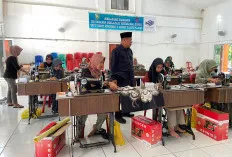Baznas Muba Gelar Pelatihan Menjahit, 22 Perempuan Dapat Bantuan Mesin Jahit