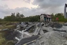 SMP Negeri 6 Cengal Terbakar, Empat Ruang Kelas Hangus Kerugian Capai Rp700 Juta