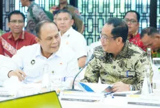 Wagub Cik Ujang Dukung Legalisasi Sumur Minyak Rakyat untuk Kesejahteraan Daerah