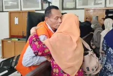 Dipeluk Anak Istri, Setelah Mantan Kepsek SMA Negeri 19 Divonis 3 Tahun Penjara 
