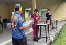 Dapatkan Kartu SIMSA, Polres Muba Adakan Latihan dan Ujian Menembak 