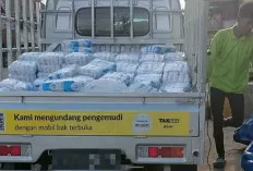 Raup Omset Ratusan Ribu Rupiah Per Hari, Pedagang Ini Tawarkan Garam 