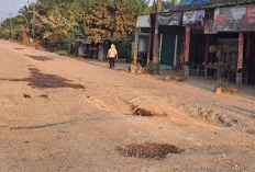 Jalan Talang Siku–Keluang Makin Tragis, Lubang Bertambah Parah dan Debu Dikeluhkan Warga