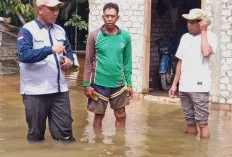 Hujan Deras dan Air Sungai Pasang, Puluhan Rumah Warga Desa Pinang Banjar Terendam Banjir