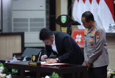 Dukungan Pemprov Sumsel untuk Kepolisian, Herman Deru Hibahkan Gedung Eks Samsat Palembang