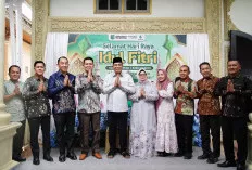Disambut Senyum dan Jabat Tangan, Open House Lebaran Bupati Muba Penuh Keakraban