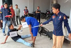 Rekonstruksi Ungkap Kronologi Penusukan Jukir di Muara Enim