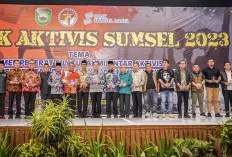 Dapat Award oleh Aktivis Sumsel