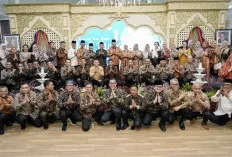 Bupati Toha: Jadikan Idul Fitri Sebagai Momentum Jaga Kebersamaan dan Kekompakan