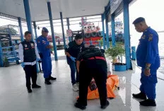 Warga Palembang Geger! Mayat Pria Tanpa Identitas Ditemukan Mengapung di Bawah Jembatan Musi IV