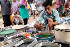 Omset Penjual Bahan Takjil Meningkat, Ini yang Banyak Dicari 