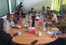 Turun Langsung ke PKS Karang Agung, Kadisnakertrans Muba Fasilitasi Dialog Buruh dan Perusahaan 