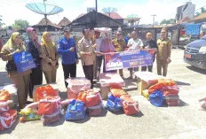Dinsos dan BAZNAS Muba Salurkan Bantuan untuk Korban Kebakaran di Air Balui