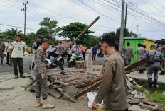 Satpol PP Bongkar 15 Lapak Pedagang di Kawasan Asrama Haji Lubuk Linggau