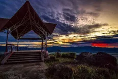 Eksotis dan Memikat! Bukit Khayangan Jadi Destinasi Favorit Baru di Sungai Penuh