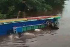 Kembali Terjadi Lagi, Speedboat Family Terbalik, 2 Orang Tewas