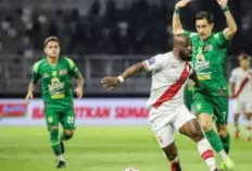Persebaya Tundukkan Persis Solo 2-1, Peter De Roo Akui Tim Kehilangan Fokus