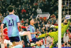 Gagal Mendekati Puncak, Arsenal Ditahan Imbang  MU  