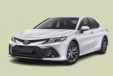 Toyota Camry Hybrid: Sedan Mewah dengan Performa Hybrid yang Canggih