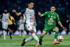 Persebaya Takluk 1-3 dari Persija di Kandang Sendiri