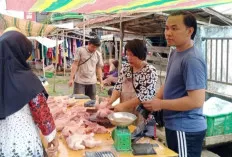 Jelang Tahun Baru 2024, Emak-Emak Dipusingkan Harga Daging Ayam Potong Alami Kenaikan, Sigini Harganya 