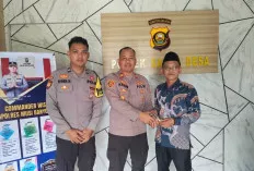 Warga Sanga Desa Serahkan Senpi Rakitan ke Polisi Lewat Pemerintah Desa