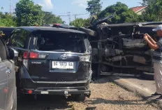  Empat Mobil Terlibat Kecelakaan Beruntun di Prabumulih, Beberapa Orang Luka-Luka