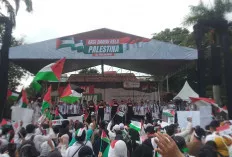 Gemah Takbir Gemuruh di Halaman Gedung DPRD Sumsel