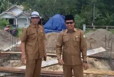 Gairah Olahraga Desa Bumi Kencana, Pemkab Muba Bangun Tribun di Lapangan Sepak Bola