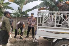 Respons Cepat Keluhan Warga, Polda Sumsel Perbaiki Akses Jalan di Talang Jambe