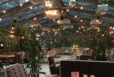 Lucy in the Sky: Cafe Rooftop Trendy di SCBD yang Selalu Ramai Dikunjungi