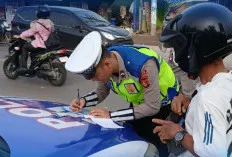 Ini Akibatnya Jika Pengendara Tidak Memakai Helm di Tengah Operasi Keselamatan Musi 2025, Langsung Tilang