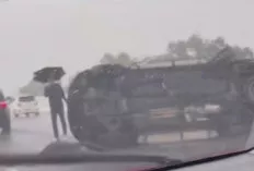 Toyota Fortuner Terguling di Tol Palindra Saat Hujan Deras, Dua Orang Luka Ringan
