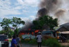 Bus AKDP Terbakar di Dekat RSUD Bari Palembang, Diduga Akibat Korsleting Listrik
