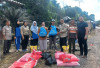 Hari Libur Tak Halangi Aksi Sosial, Dinsos Muba Salurkan Bantuan untuk Korban Kebakaran di Desa Epil   