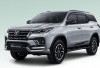 5 Alasan Mobil Fortuner Jadi Pilihan Utama Orang Kaya: Desain yang Mewah dan Sporty