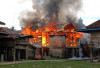Tiga Unit Rumah di Desa Curup PALI Ludes Terbakar 
