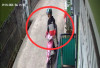 Aksi Curas di Warung Manisan Palembang Terekam CCTV